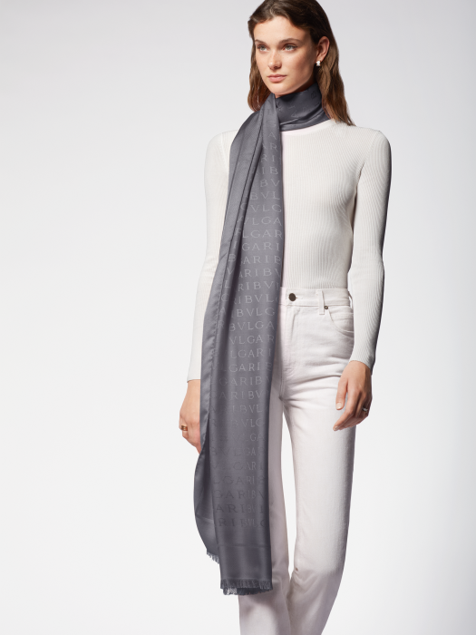 bvlgari宝格丽logomania 披肩_243556丝巾和披肩_包袋与配饰-宝格丽